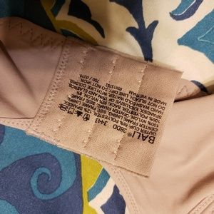 Bali Intimates & Sleepwear - 38E (dd) bra Bali Intimates & Sleepwear - 38E (dd) bra